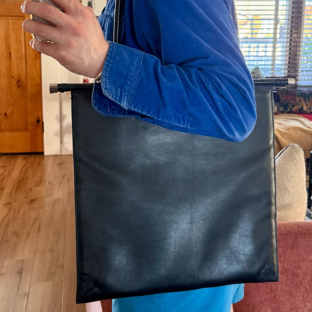 Behno Frida Flat Tote Large